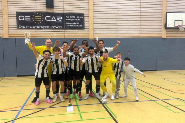 Geesthacht’ta salonun kralı ETSV!