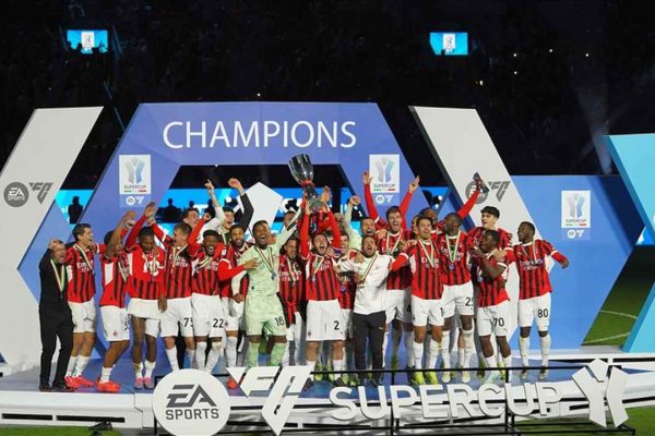 İtalya Süper Kupası’nı Milan kazandı