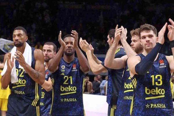 THY Avrupa Ligi’nde Fenerbahçe deplasmanda Kızılyıldız’ı mağlup etti