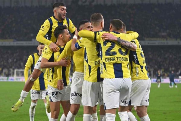 Fenerbahçe, son nefeste 3 puana ulaştı
