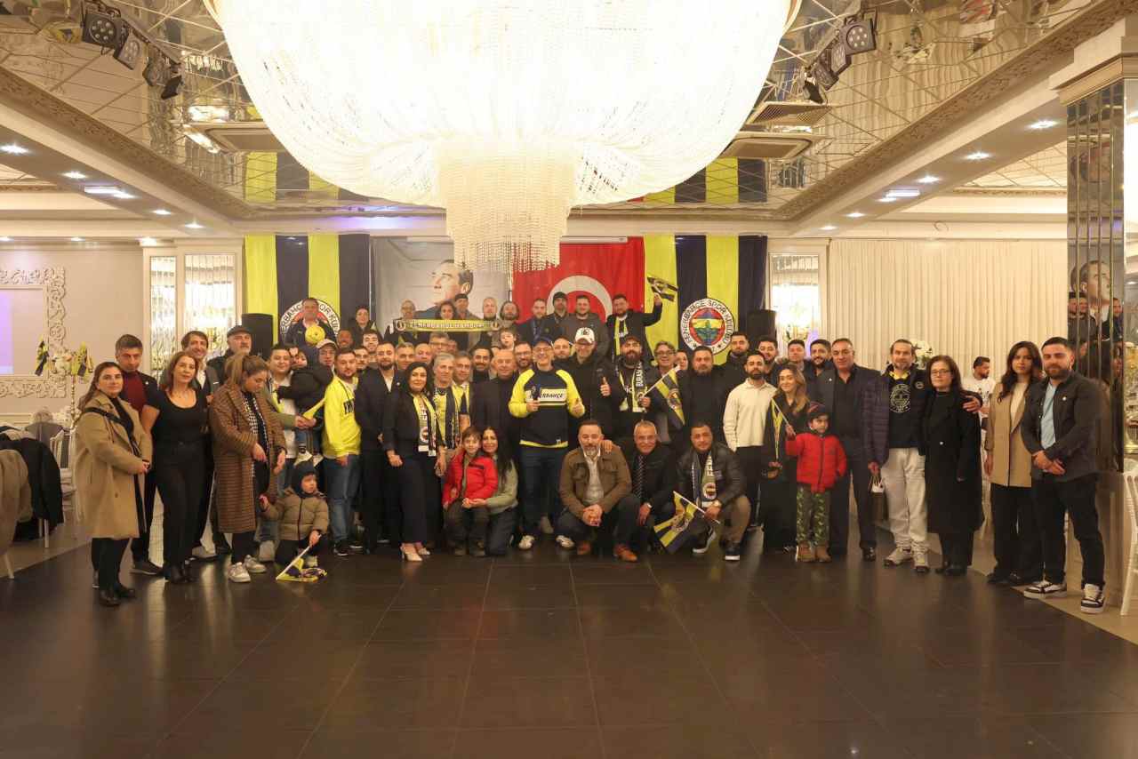 Hamburg Fenerbahçeliler Derneği üyeleri Gönül Sofrasında Buluştu: “Birlikte Güçlüyüz
