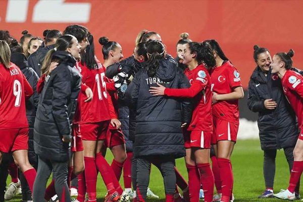 A Milli Kadın Futbol Takımı, Yunanistan’ı 1-0 mağlup etti
