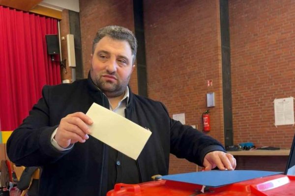 Hamburg Seçimlerinde Türkiye Kökenli On İsim Meclise Girdi