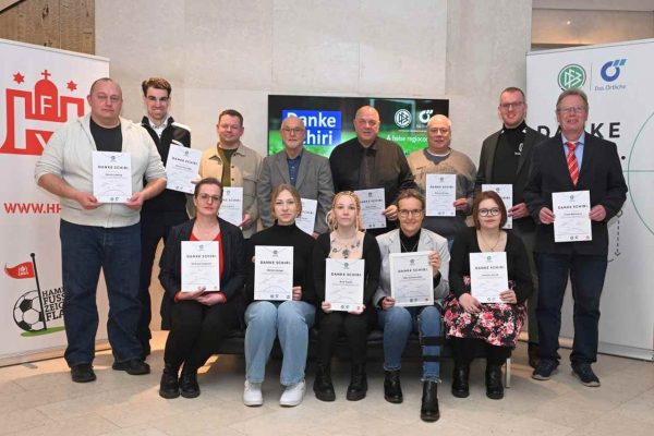 „DANKE SCHIRI“ 2025: Ehrung der drei HFV-Landessieger*innen