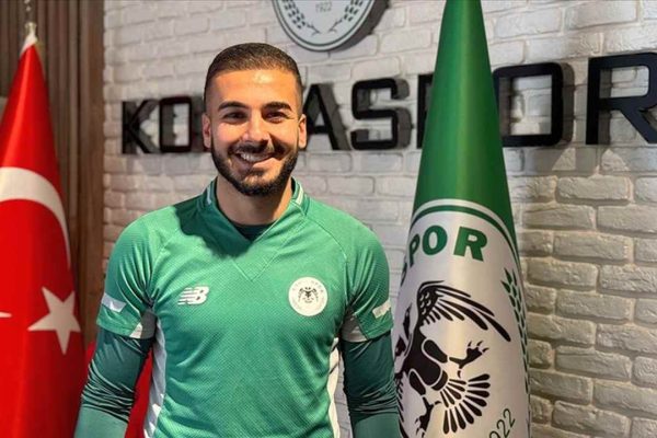 Konyasporlu Oğulcan, maç stresini tesisteki güvercinlerle atıyor