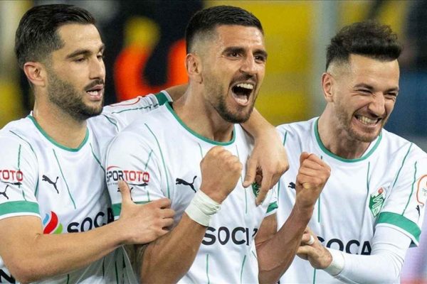 Iğdır FK, yenilmezlik serisiyle düşme hattından çıktı, play-off kovalıyor