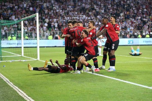 Solwie Energy Fatih Karagümrük, Süper Lig’e yükseldi