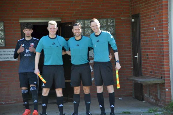 FÜNF HAMBURGER TOP-SCHIEDSRICHTER STEIGEN IN DFB-LIGEN AUF