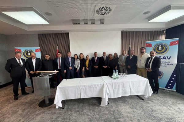 EMŞAV, Yurtdışındaki İlk Tanıtım Toplantısını Hamburg’da Gerçekleştirdi