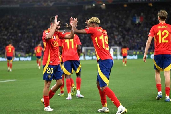 UEFA Uluslar Ligi’nde finalin adı: Portekiz-İspanya