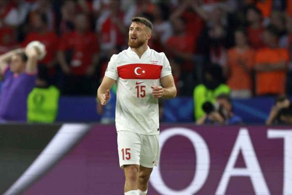 Salih Özcan, A Milli Takım aday kadrosundan çıkarıldı