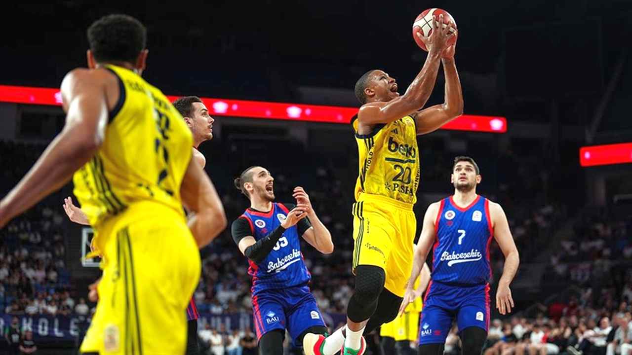 fubolexpress_2022_13054 Fenerbahçe Beko, Basketbol Süper Ligi’nde finalde