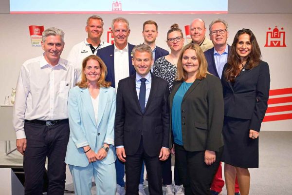 Christian Okun für vier Jahre als Präsident wiedergewählt