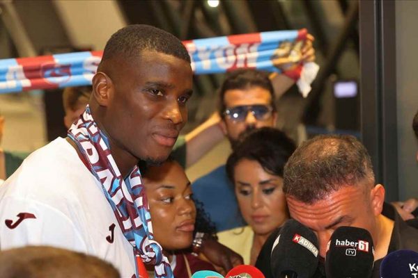 Trabzonspor’un transferde anlaştığı Onuachu Trabzon’a geldi