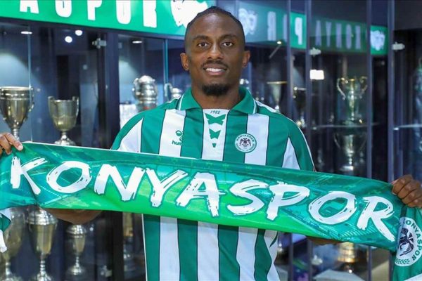 Konyaspor, Kongolu Yhoan Andzouana’yı transfer etti