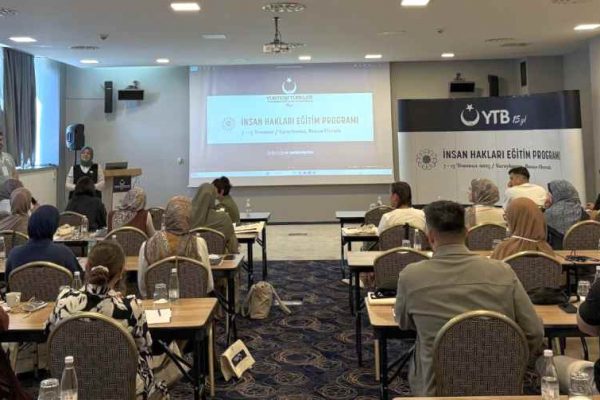30. Yılında Srebrenitsa Soykırımı: YTB İnsan Hakları Eğitim Programı Başladı