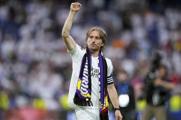 Luka Modric’in kupalarla dolu Real Madrid kariyeri sona erdi