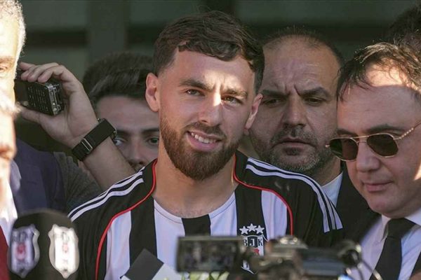 Milli yıldız Orkun Kökçü, Beşiktaş için İstanbul’da