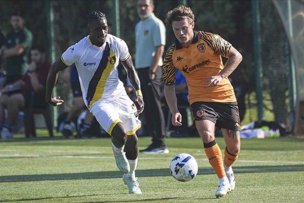 Hull City, İstanbulspor’u hazırlık maçında 2-1 mağlup etti