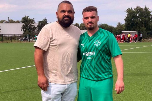 Baba Oğul Futbola Adanmış Hayatlar