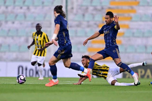 Fenerbahçe, hazırlık maçında Al-Ittihad’ı 4-0 mağlup etti