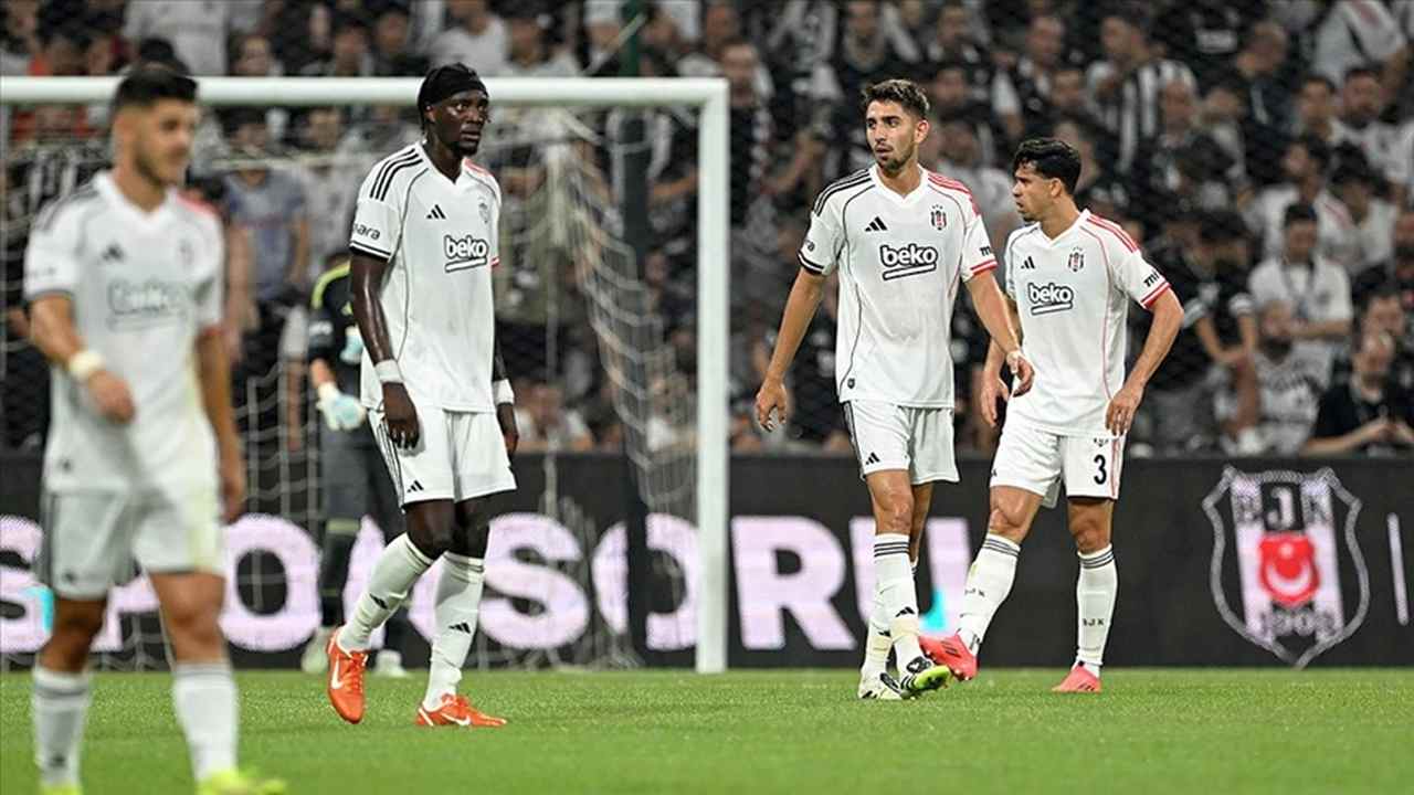 Beşiktaş sezona mağlubiyetle başladı