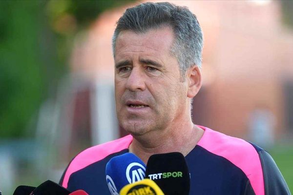 Gençlerbirliği Teknik Direktörü Hüseyin Eroğlu, taraftardan “dolu stat” istedi