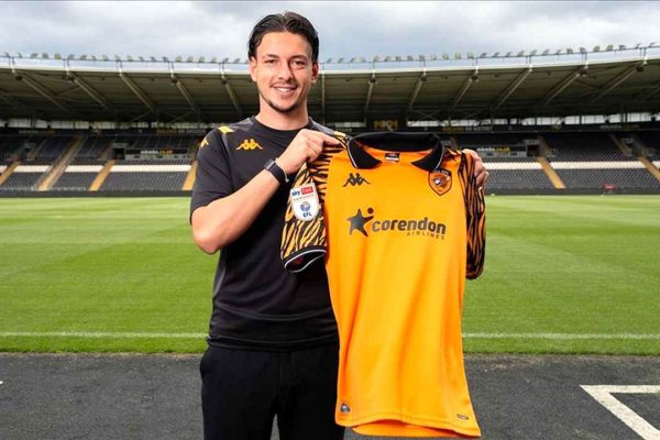 Trabzonsporlu Enis Destan, Hull City’ye transfer oldu