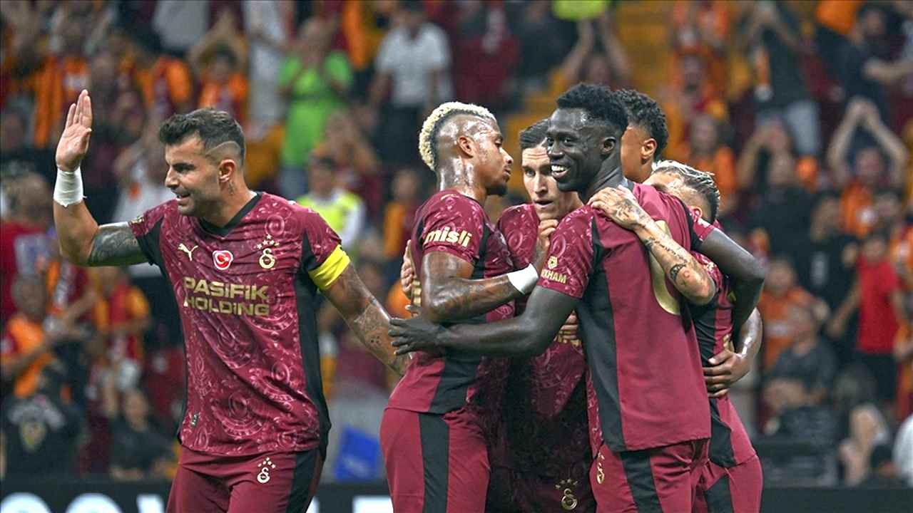 Galatasaray, hazırlık maçında Lazio ile berabere kaldı