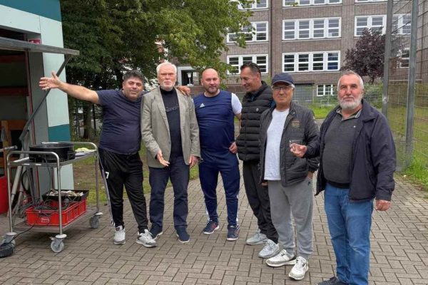 Fatihspor Wendenstraße’de Balık Ziyafetinde Buluştu