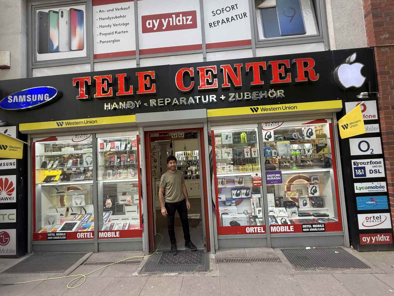 fubolexpress_2022_14448 Tamirden Satışa, Aksesuardan SIM Kart’a Tek Adres: Tele-Center am Phonix