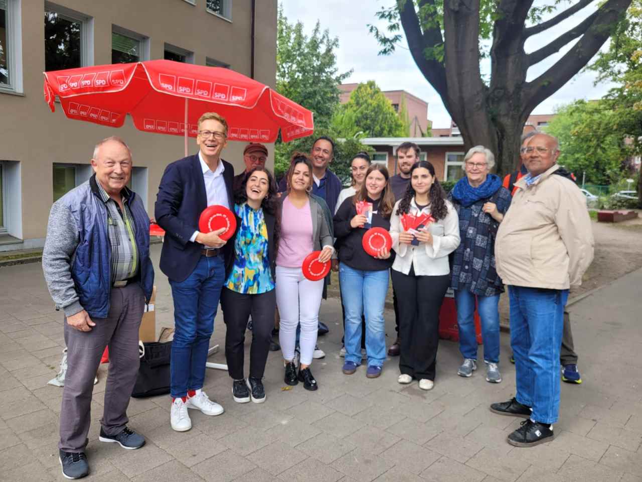 fubolexpress_2022_14540 SPD Hamburg Milletvekili Barış Öneş: “Siyaset halkın içinde, halkla birlikte güçlenir”