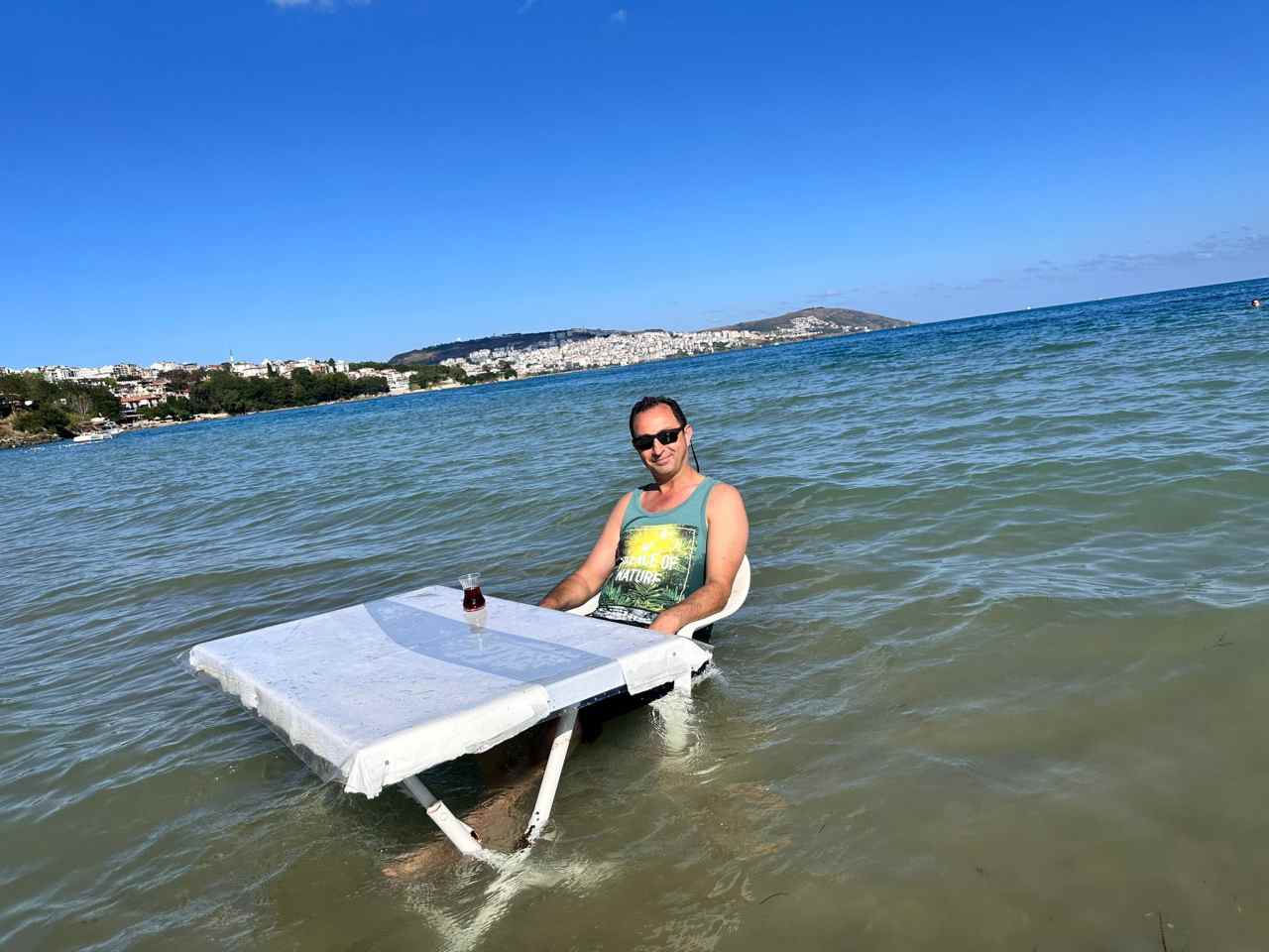 fubolexpress_2022_14713 Denize Sıfır Masada Tatil Keyfi: Erdal Altuntaş Sinop’ta