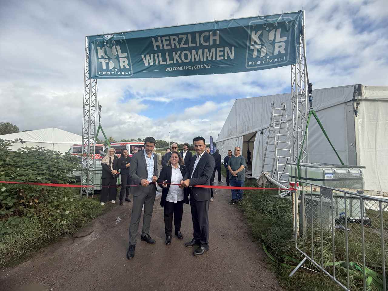 Hamburg’da Türk Kültür Festivali Coşkuyla Başladı