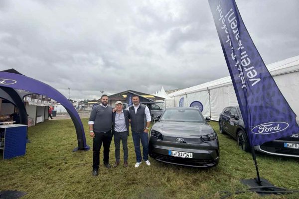 Festivalin Yıldızı Ford TOBABEN Standı Oldu