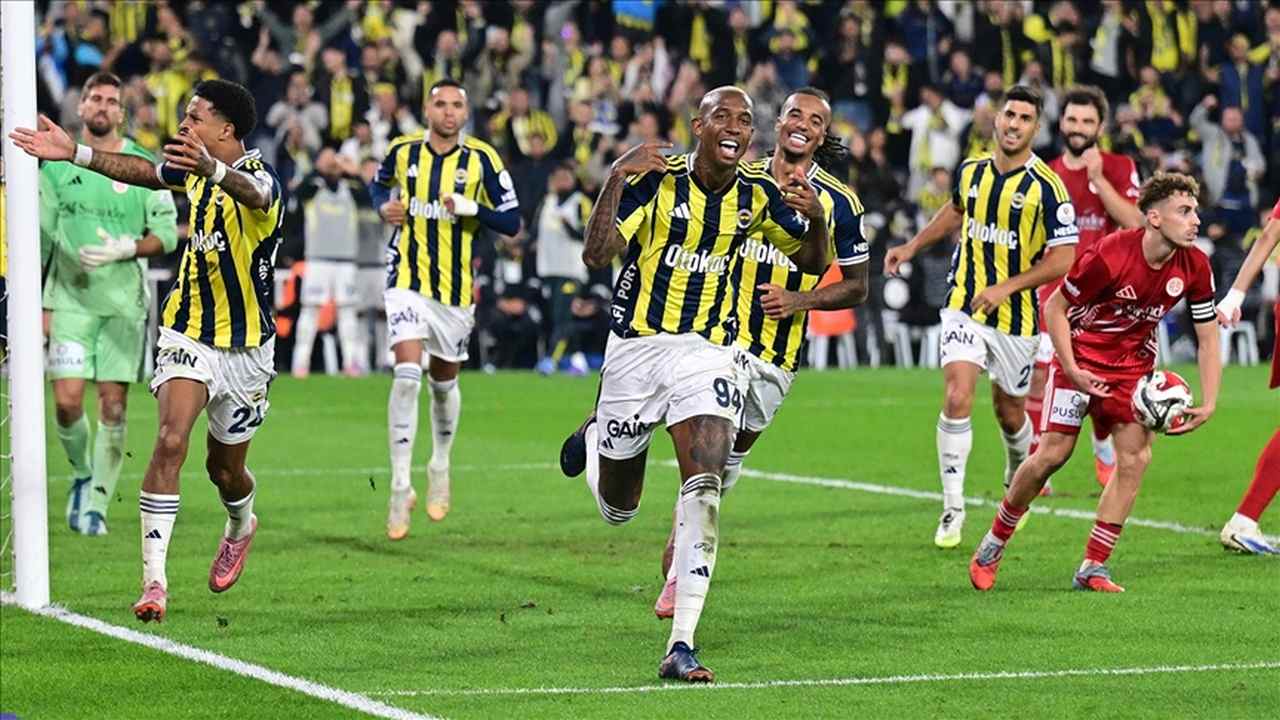 Fenerbahçe, 3 resmi maç sonra galip