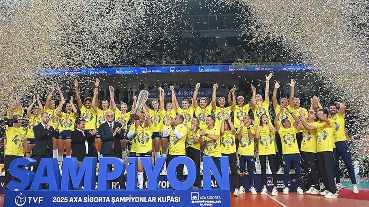 fubolexpress_2022_15040 2025 Voleybol Kadınlar Şampiyonlar Kupası Fenerbahçe’nin