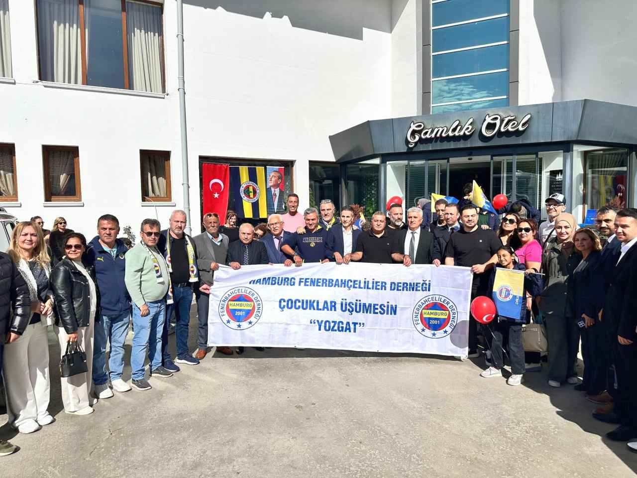 fubolexpress_2022_15356 Hamburg Fenerbahçelilerinden Dayanışma Mesajı: “Hiçbir Çocuk Üşümesin”