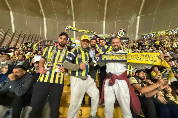 Gaziantep’te Fenerbahçe Aşkı: Üçlüden Büyük Destek