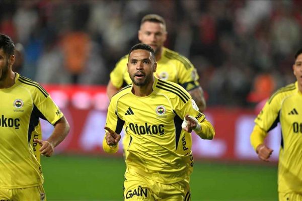 Fenerbahçe, Gaziantep FK’yi mağlup etti