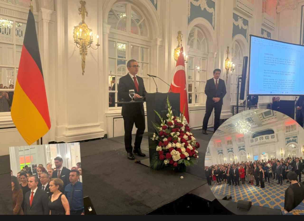 fubolexpress_2022_15454 Cumhuriyetin Gururu Hamburg’ta Yaşandı