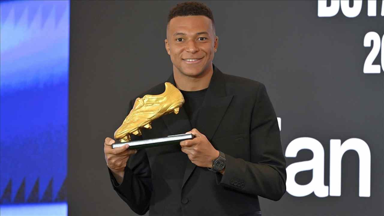 Mbappe, “Avrupa Altın Ayakkabı” ödülünü aldı