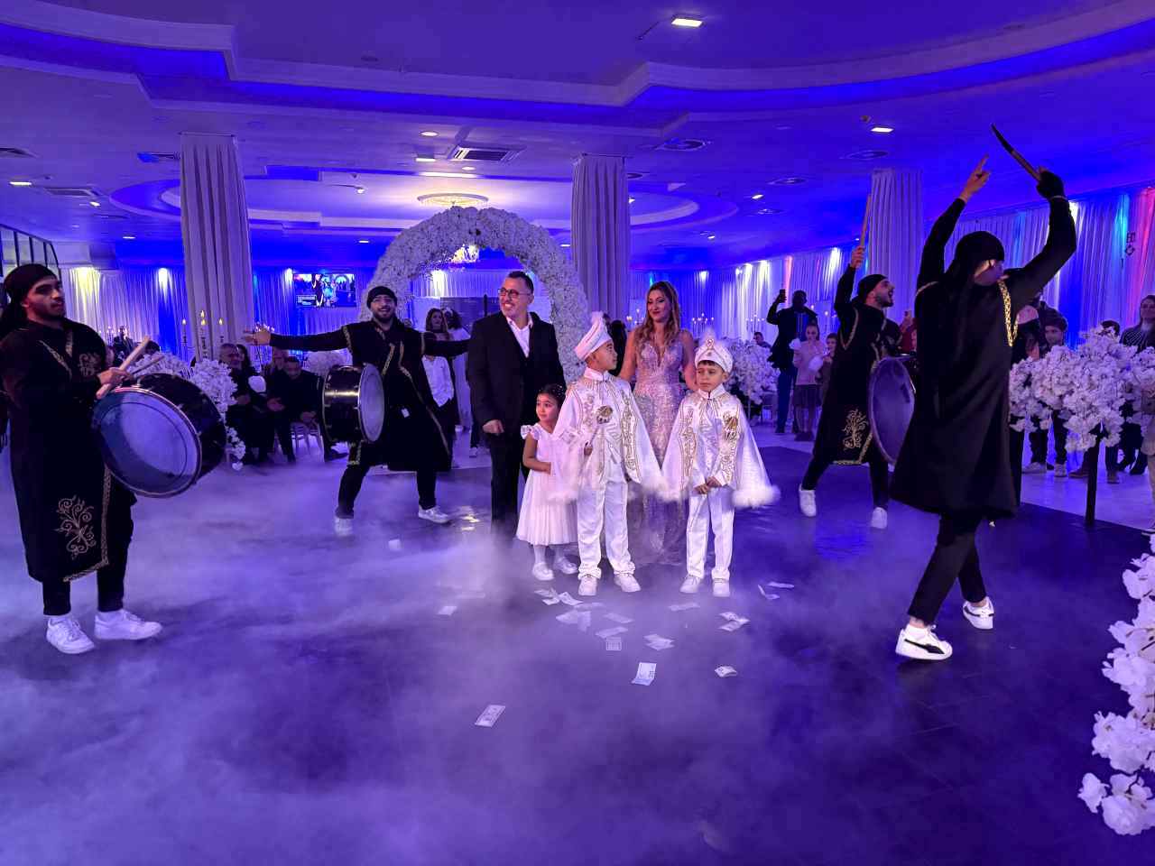 Korkusuz Ailesinden Eymen ve Emir’e Görkemli Sünnet Şöleni