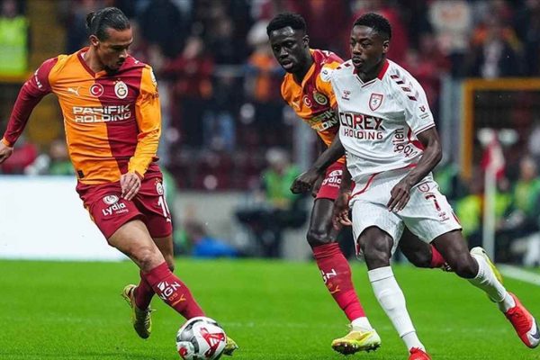 Galatasaray, Osimhen’in uzatmadaki röveşata golüyle Samsunspor’u 3-2 yendi