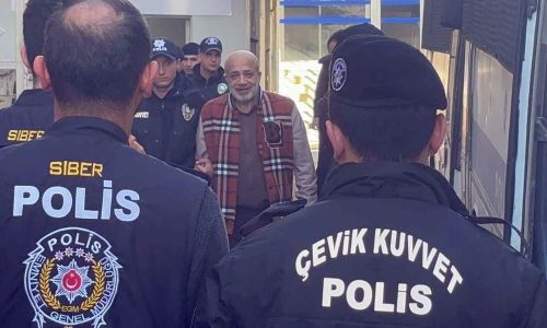 "Futbolda bahis" soruşturması kapsamında gözaltına alınan 38 şüpheli sağlık kontrolünden geçirildi