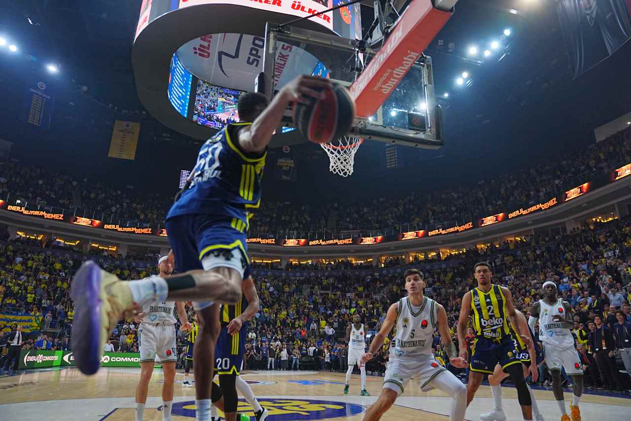 Fenerbahçe Beko - Panathinaikos Fenerbahçe Beko, Panathinaikos AKTOR’a mağlup oldu
