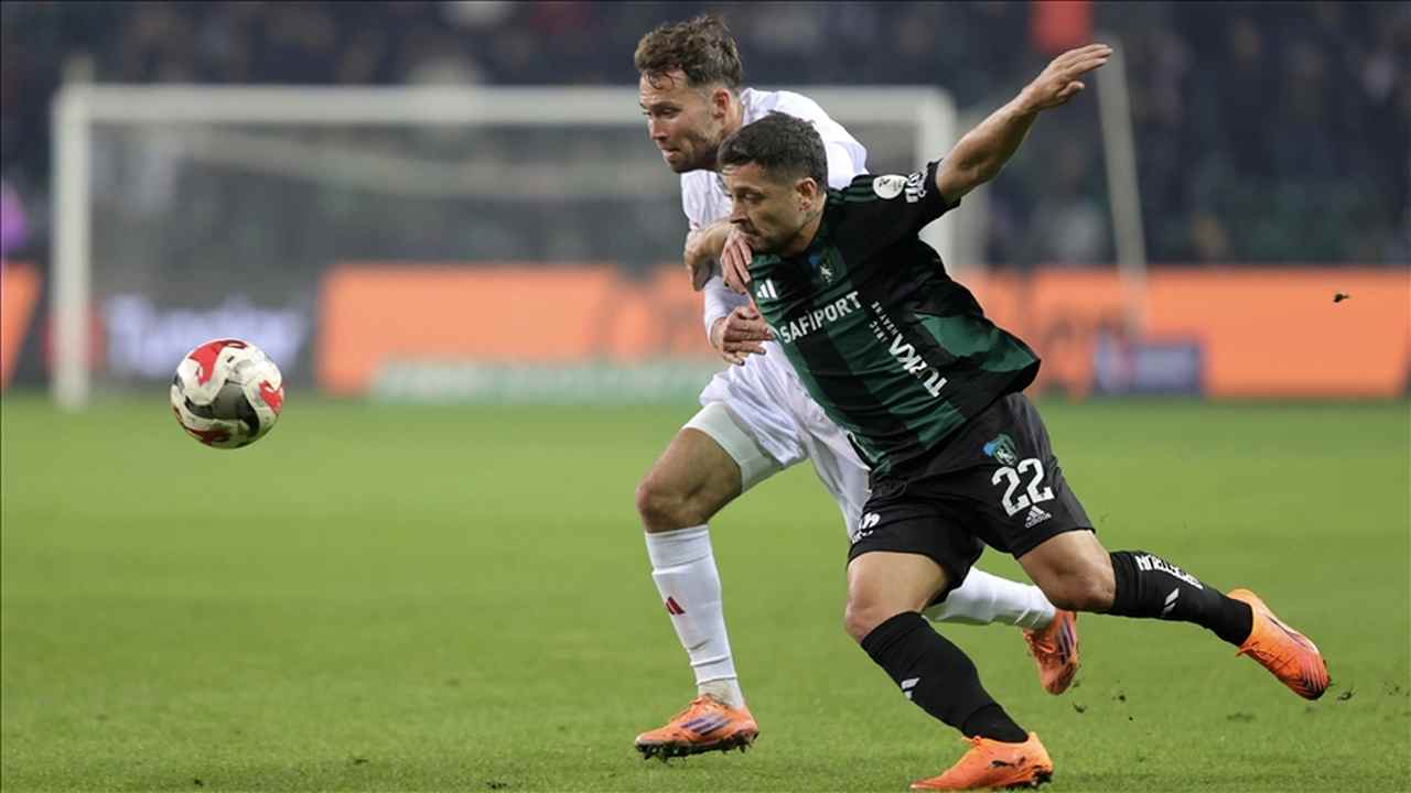 Kocaelispor, konuk ettiği Antalyaspor’u yendi