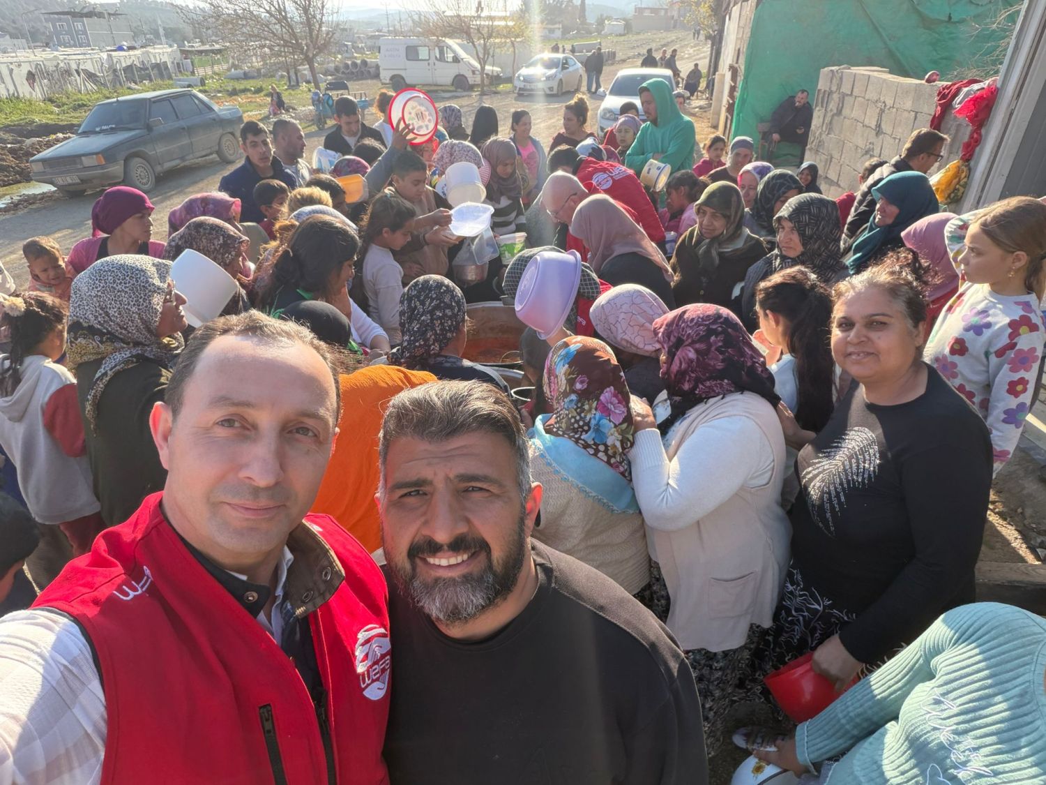 Kırıkhan’da Depremzedelere Ramazan Desteği