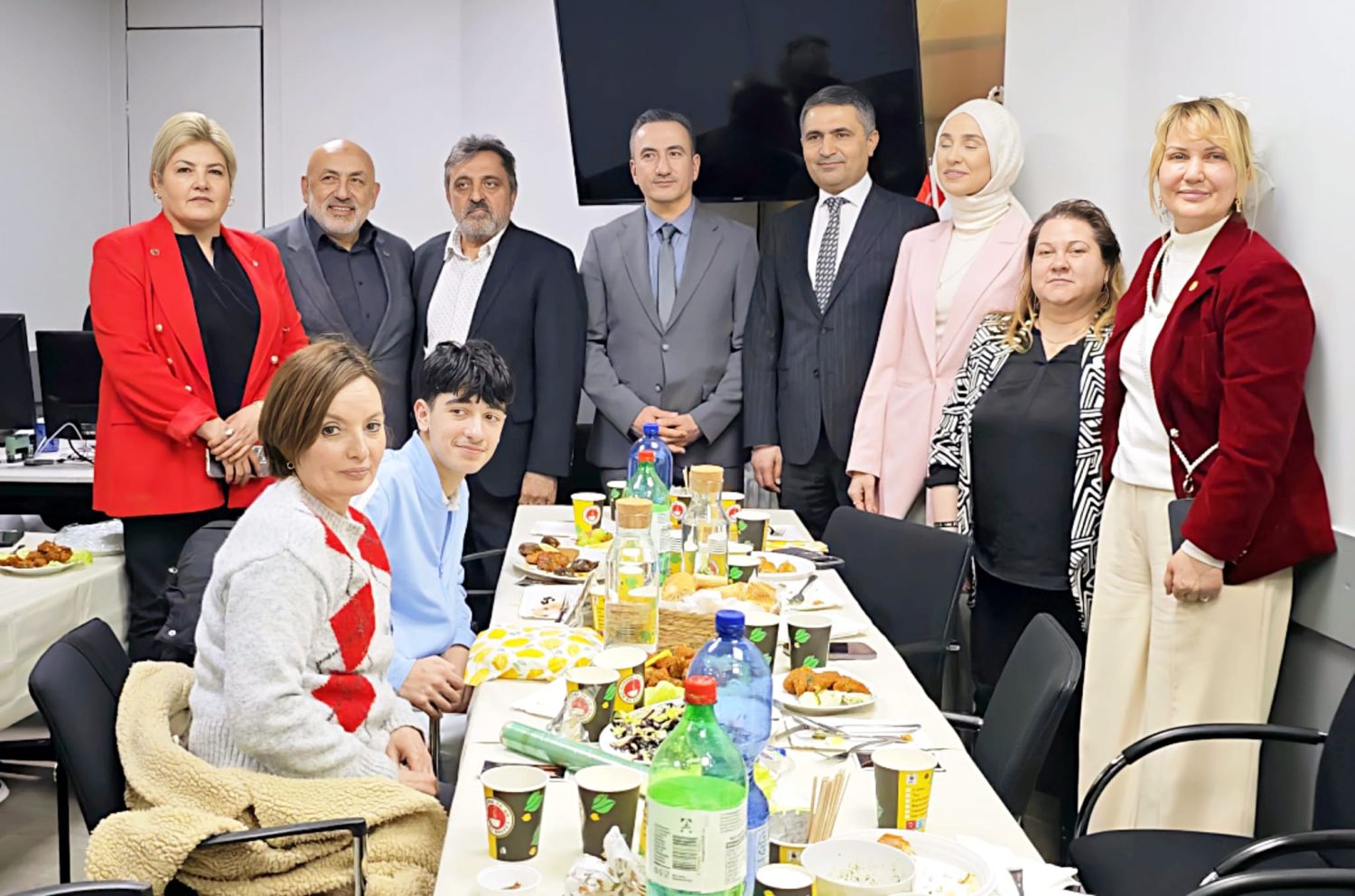 Harburg’da Antep Lezzetleriyle İftar