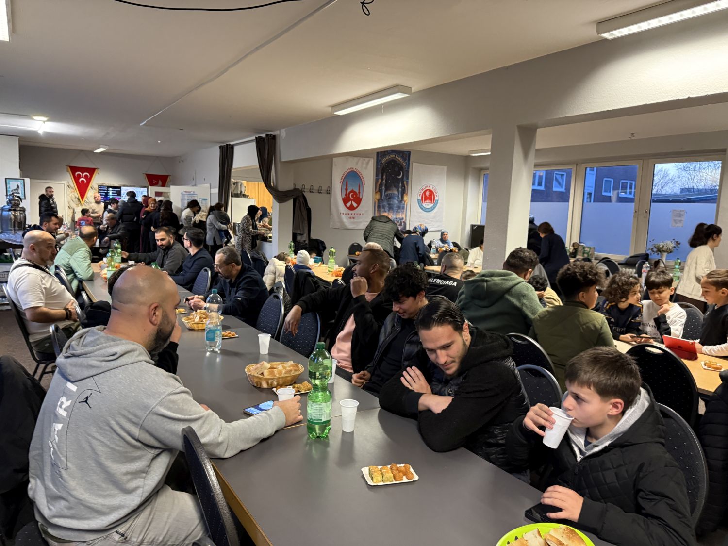 futbolexpress_2022_17375 Türkan Ailesi’nden Anlamlı Organizasyon: Dualarla Açılan Oruçlar